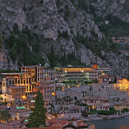 Bella Vacanza Limone リモーネ・スル・ガルダ エクステリア 写真