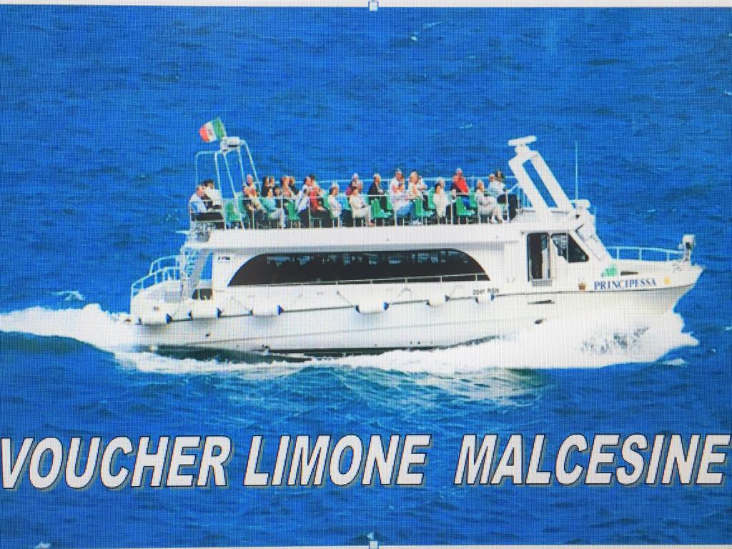 Bella Vacanza Limone リモーネ・スル・ガルダ エクステリア 写真